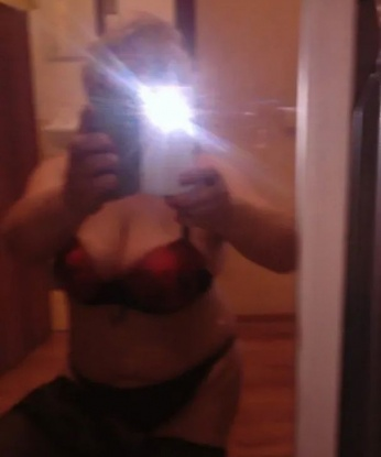 Наталья, 46 лет, 4 размер груди